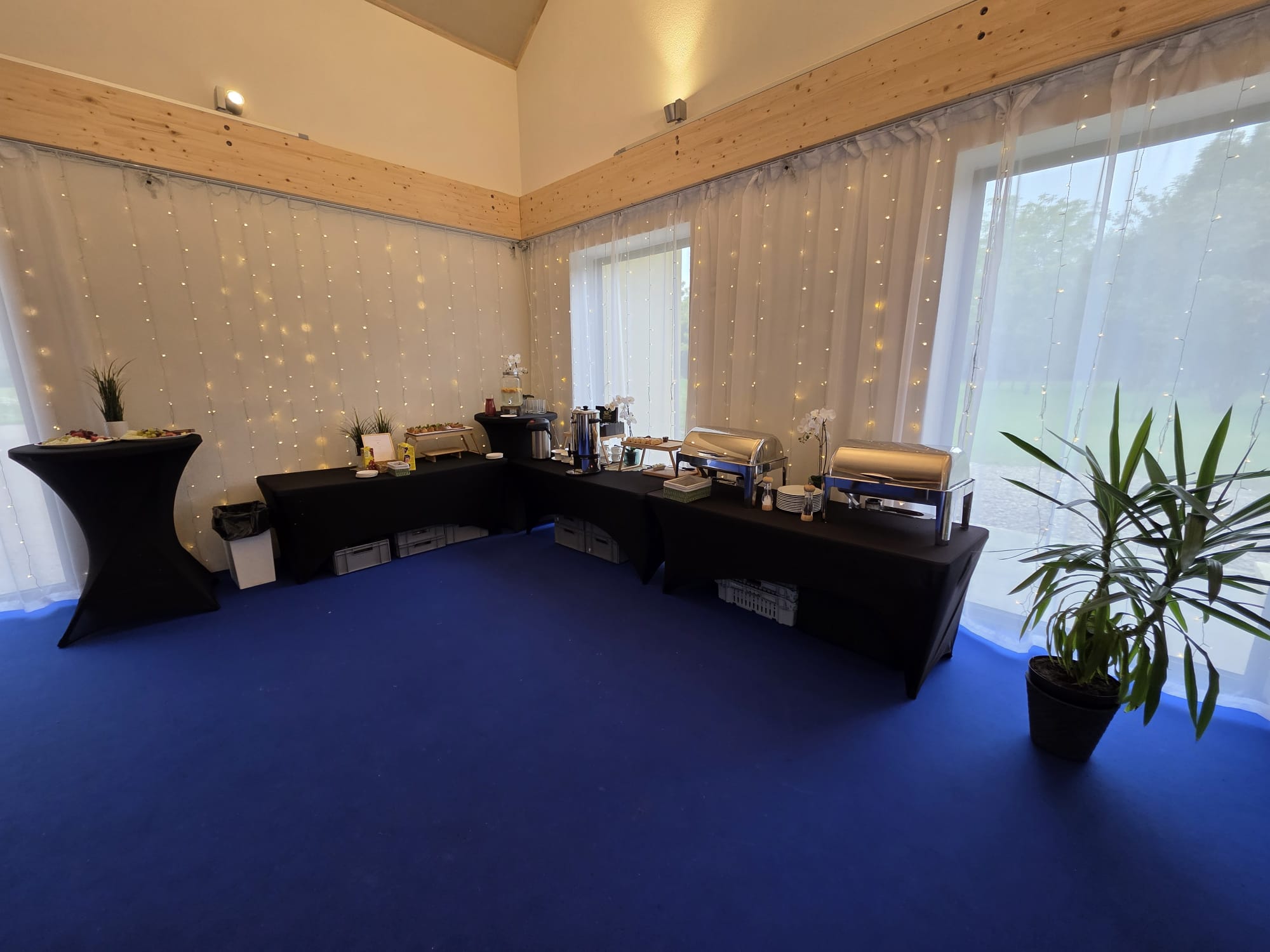 Catering- Mustangi ruumis