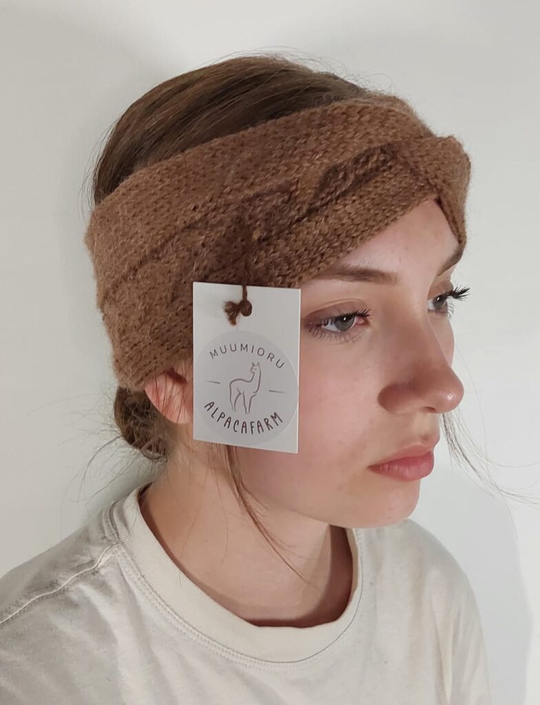 Peapael 100% alpakavillast, naturaalne värv